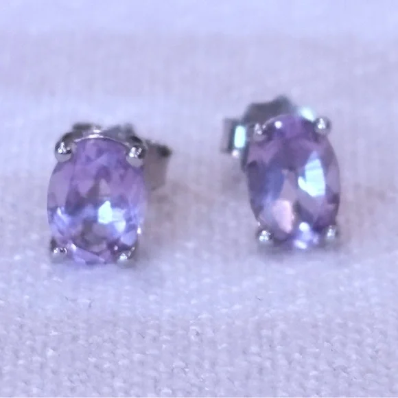 Gorgeous!!! Vintage Rare Authentic Amethyst Stud Basket Earrings set in Silver - Picture 3 of 10